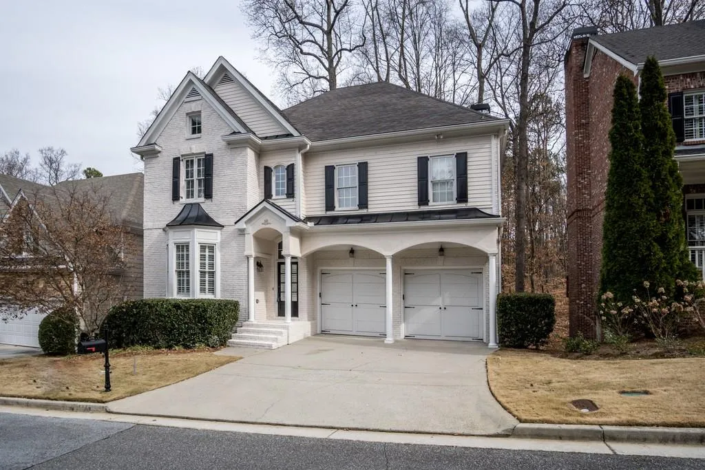 175 Fieldsborn Court, Sandy Springs, Georgia 30328, 4 Bedrooms Bedrooms, ,4 BathroomsBathrooms,Residential,Sold,175 Fieldsborn Court,6670356