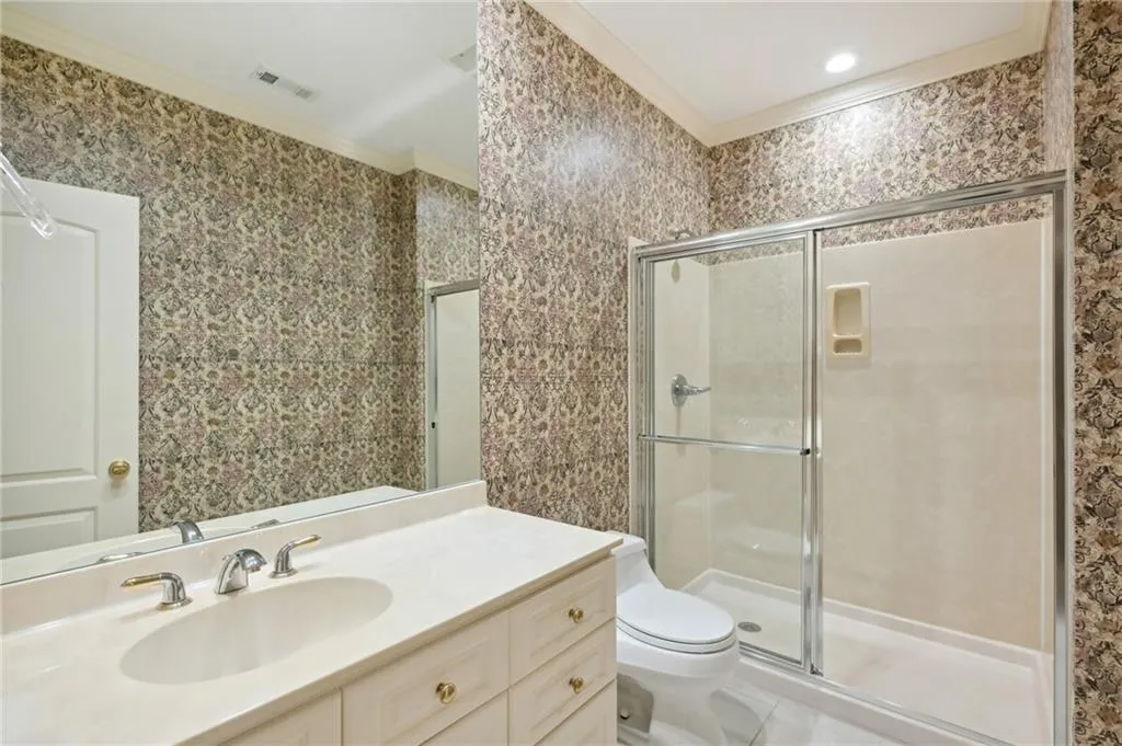 610 Telford Place, Sandy Springs, Georgia 30342, 4 Bedrooms Bedrooms, ,3 BathroomsBathrooms,Residential,Sold,610 Telford Place,7252640