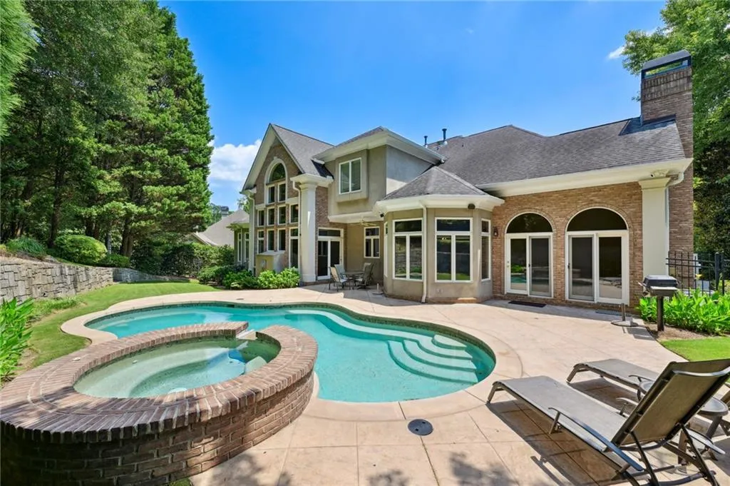 610 Telford Place, Sandy Springs, Georgia 30342, 4 Bedrooms Bedrooms, ,3 BathroomsBathrooms,Residential,Sold,610 Telford Place,7252640