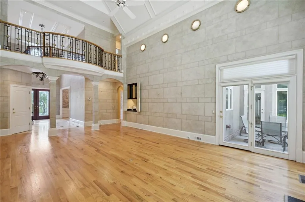 610 Telford Place, Sandy Springs, Georgia 30342, 4 Bedrooms Bedrooms, ,3 BathroomsBathrooms,Residential,Sold,610 Telford Place,7252640