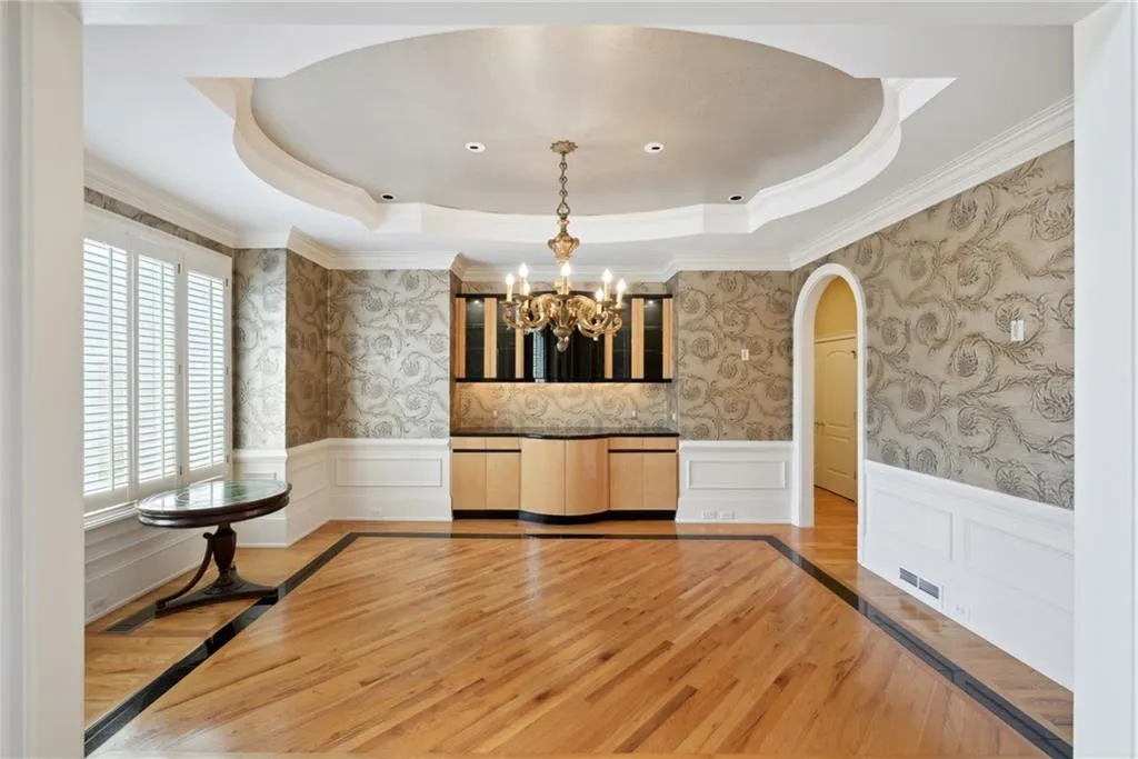 610 Telford Place, Sandy Springs, Georgia 30342, 4 Bedrooms Bedrooms, ,3 BathroomsBathrooms,Residential,Sold,610 Telford Place,7252640
