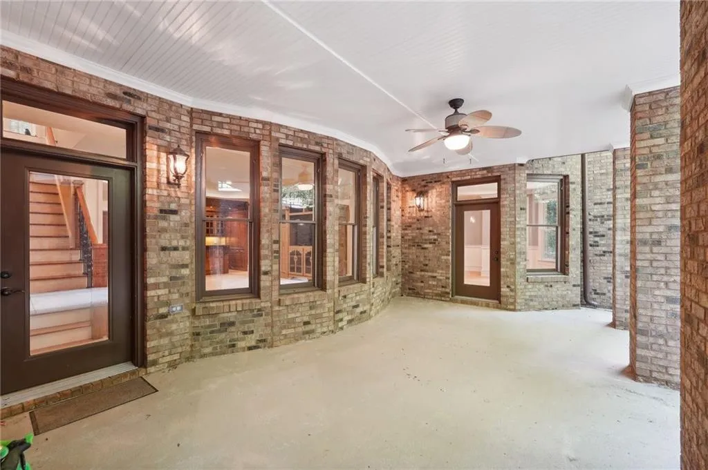 4980 High Point Road, Atlanta, Georgia 30342, 6 Bedrooms Bedrooms, ,5 BathroomsBathrooms,Residential,Sold,4980 High Point Road,7349380