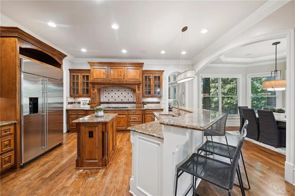 4980 High Point Road, Atlanta, Georgia 30342, 6 Bedrooms Bedrooms, ,5 BathroomsBathrooms,Residential,Sold,4980 High Point Road,7349380