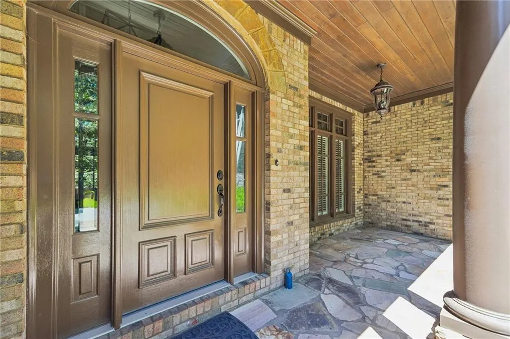 4980 High Point Road, Atlanta, Georgia 30342, 6 Bedrooms Bedrooms, ,5 BathroomsBathrooms,Residential,Sold,4980 High Point Road,7349380