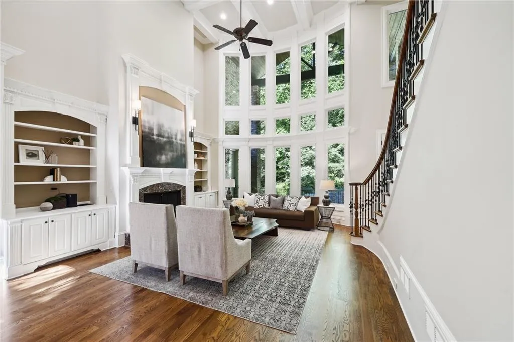 4980 High Point Road, Atlanta, Georgia 30342, 6 Bedrooms Bedrooms, ,5 BathroomsBathrooms,Residential,Sold,4980 High Point Road,7349380