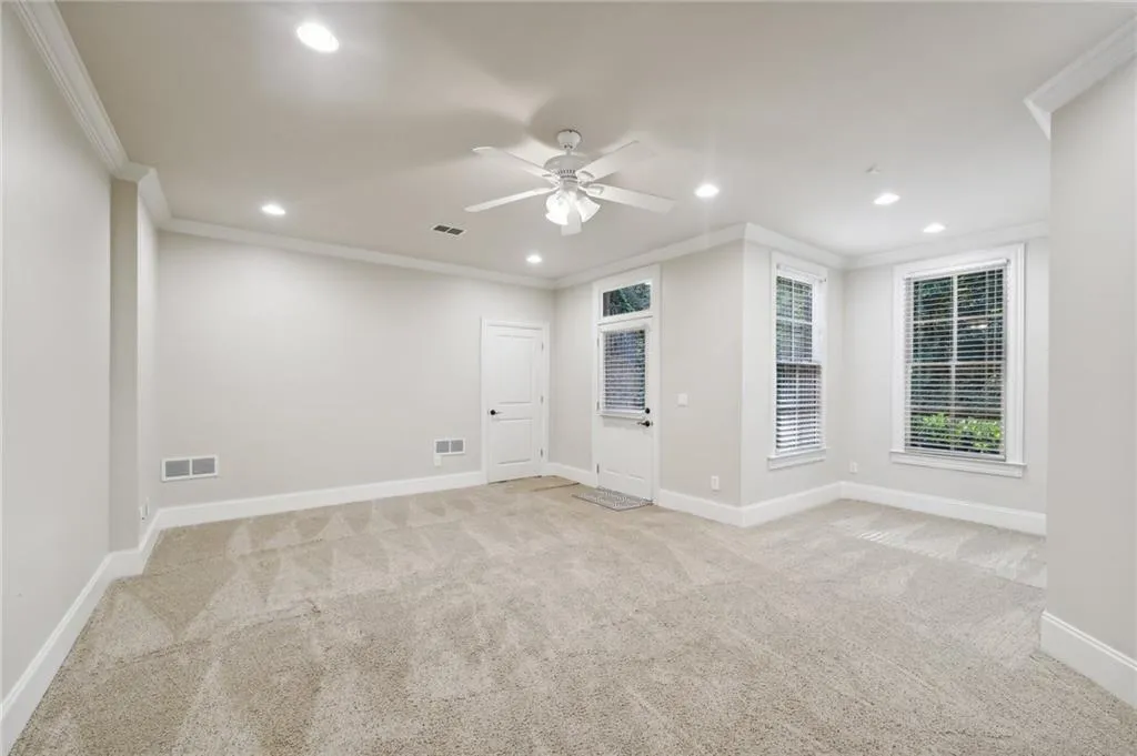 4980 High Point Road, Atlanta, Georgia 30342, 6 Bedrooms Bedrooms, ,5 BathroomsBathrooms,Residential,Sold,4980 High Point Road,7349380