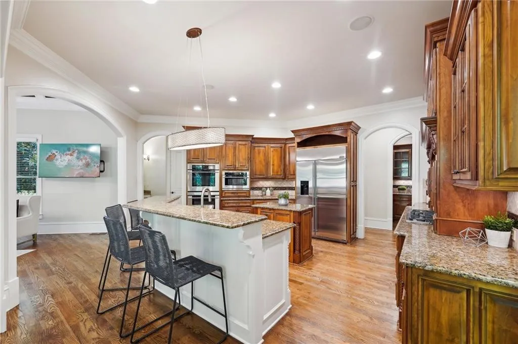 4980 High Point Road, Atlanta, Georgia 30342, 6 Bedrooms Bedrooms, ,5 BathroomsBathrooms,Residential,Sold,4980 High Point Road,7349380