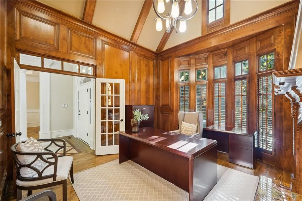 4980 High Point Road, Atlanta, Georgia 30342, 6 Bedrooms Bedrooms, ,5 BathroomsBathrooms,Residential,Sold,4980 High Point Road,7349380