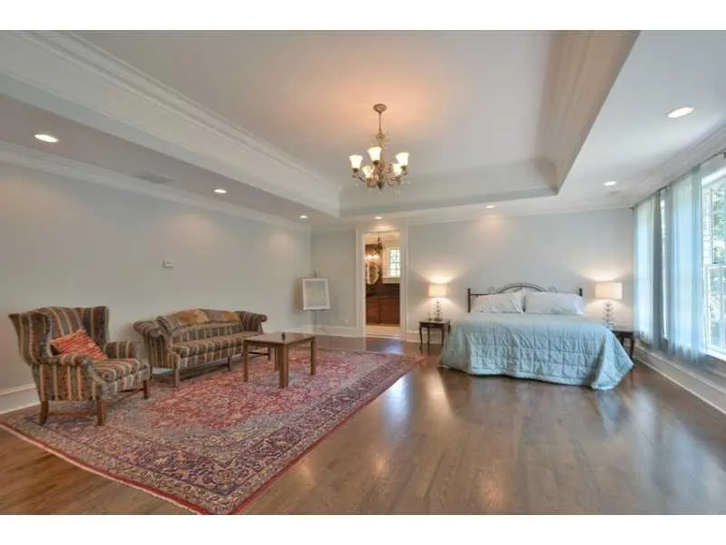 4595 Mystic Drive, Sandy Springs, Georgia 30342, 6 Bedrooms Bedrooms, ,7 BathroomsBathrooms,Residential,Sold,4595 Mystic Drive,5825137