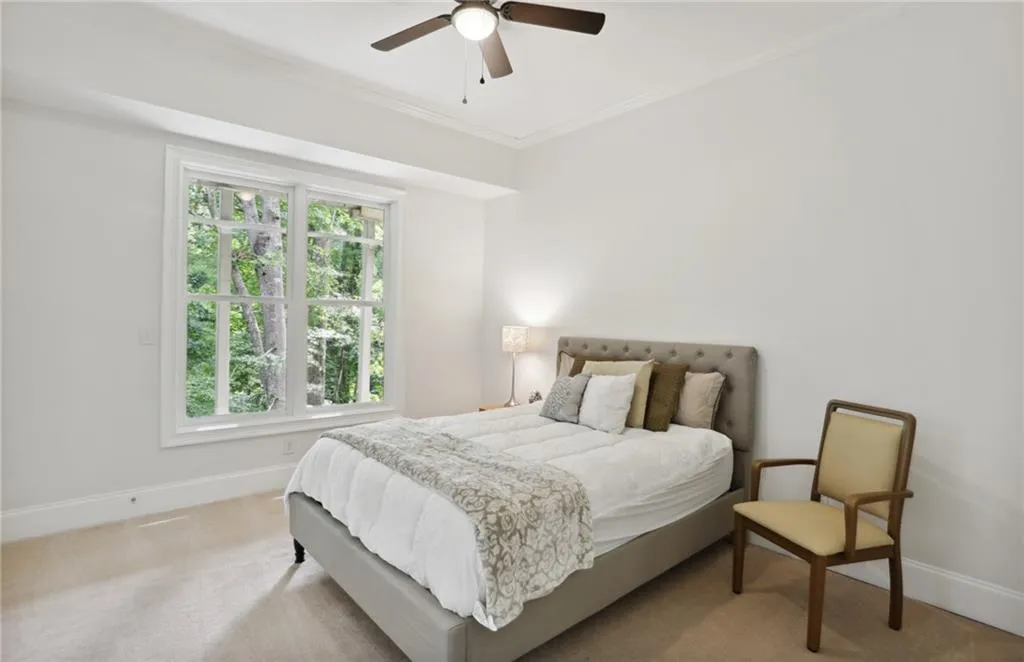 498 West Spalding Drive, Sandy Springs, Georgia 30328, 6 Bedrooms Bedrooms, ,5 BathroomsBathrooms,Residential,Sold,498 West Spalding Drive,7068395