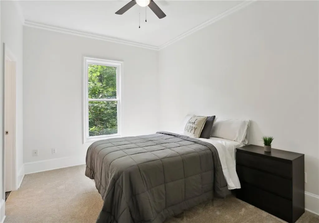 498 West Spalding Drive, Sandy Springs, Georgia 30328, 6 Bedrooms Bedrooms, ,5 BathroomsBathrooms,Residential,Sold,498 West Spalding Drive,7068395