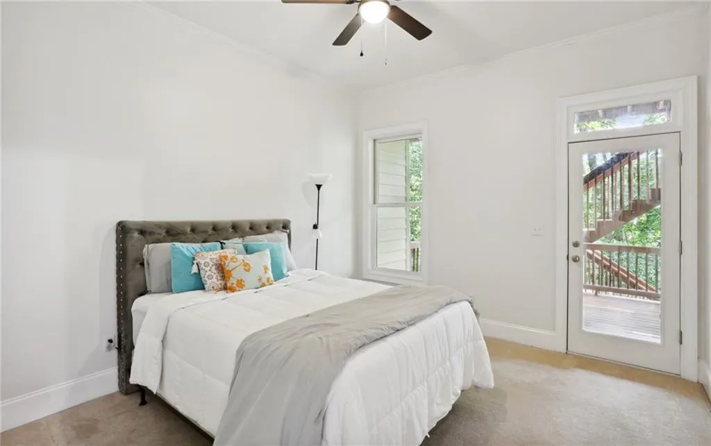 498 West Spalding Drive, Sandy Springs, Georgia 30328, 6 Bedrooms Bedrooms, ,5 BathroomsBathrooms,Residential,Sold,498 West Spalding Drive,7068395