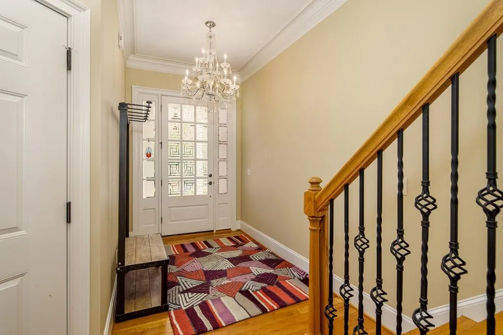 5492 Glenridge Drive Unit 516, Sandy Springs, Georgia 30342, 4 Bedrooms Bedrooms, ,3 BathroomsBathrooms,Residential,Sold,5492 Glenridge Drive Unit 516,6618791