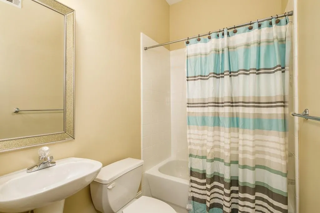 5492 Glenridge Drive Unit 516, Sandy Springs, Georgia 30342, 4 Bedrooms Bedrooms, ,3 BathroomsBathrooms,Residential,Sold,5492 Glenridge Drive Unit 516,6618791