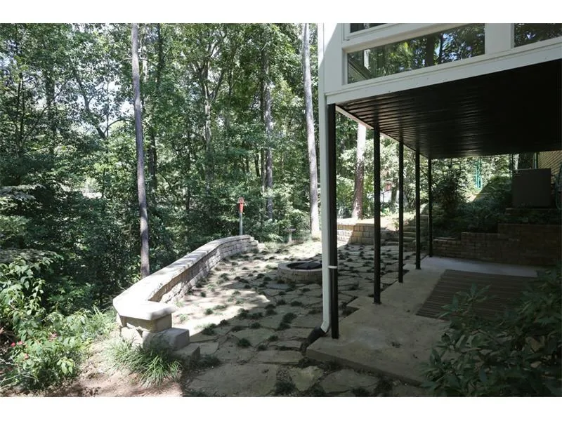 515 Tanacrest Circle, Sandy Springs, Georgia 30328, 4 Bedrooms Bedrooms, ,2 BathroomsBathrooms,Residential,Sold,515 Tanacrest Circle,5647014