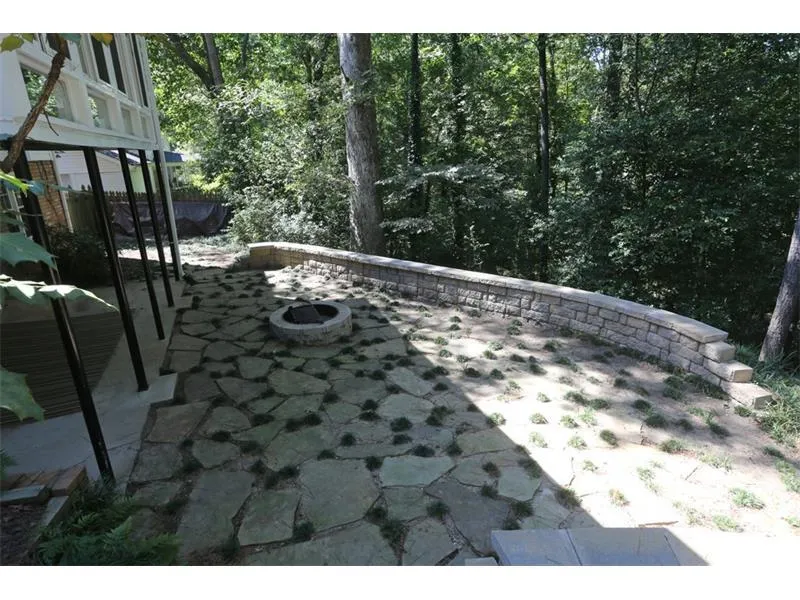 515 Tanacrest Circle, Sandy Springs, Georgia 30328, 4 Bedrooms Bedrooms, ,2 BathroomsBathrooms,Residential,Sold,515 Tanacrest Circle,5647014