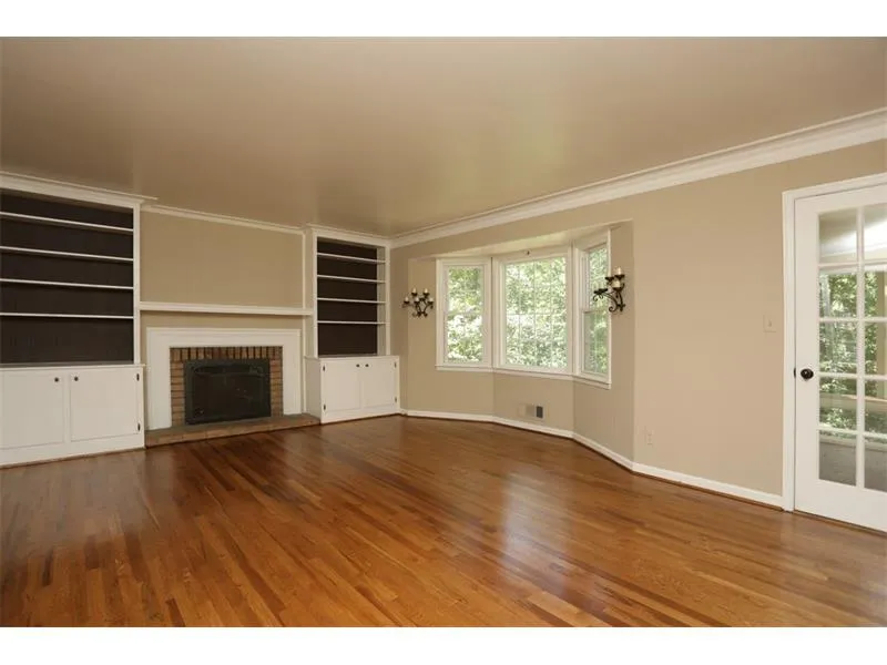 515 Tanacrest Circle, Sandy Springs, Georgia 30328, 4 Bedrooms Bedrooms, ,2 BathroomsBathrooms,Residential,Sold,515 Tanacrest Circle,5647014