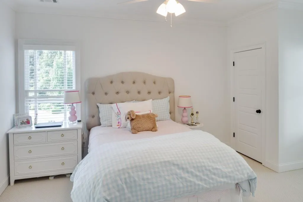 752 Starlight Court, Sandy Springs, Georgia 30342, 5 Bedrooms Bedrooms, ,4 BathroomsBathrooms,Residential,Sold,752 Starlight Court,5949647