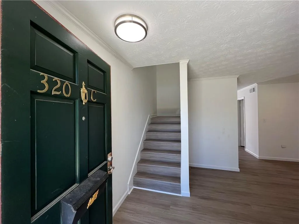 320 Winding River Drive Unit C, Sandy Springs, Georgia 30350, 2 Bedrooms Bedrooms, ,2 BathroomsBathrooms,Residential,Sold,320 Winding River Drive Unit C,7034343