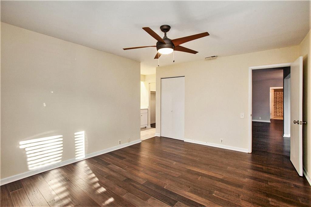 76 Dunwoody Springs Drive Unit A, Sandy Springs, Georgia 30328, 2 Bedrooms Bedrooms, ,2 BathroomsBathrooms,Residential,Sold,76 Dunwoody Springs Drive Unit A,7314475