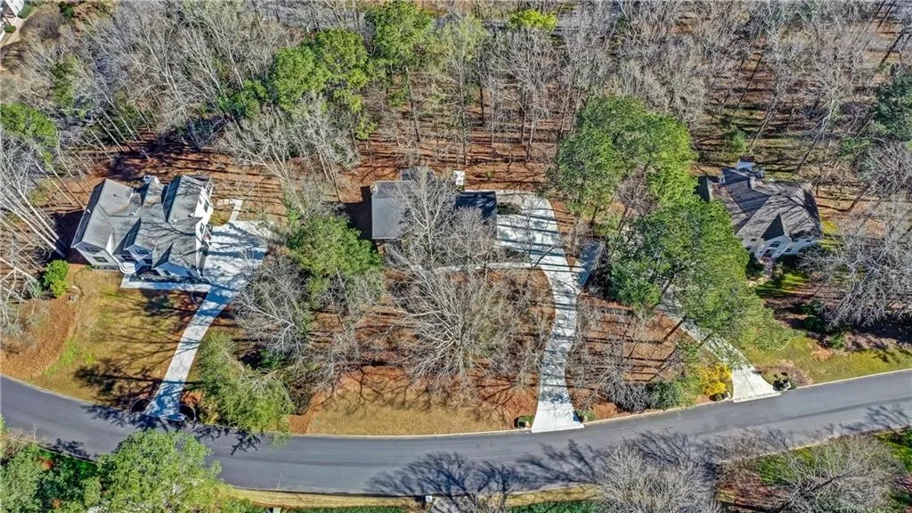 8265 Habersham Waters Road, Atlanta, Georgia 30350, 5 Bedrooms Bedrooms, ,4 BathroomsBathrooms,Residential,Sold,8265 Habersham Waters Road,7019946