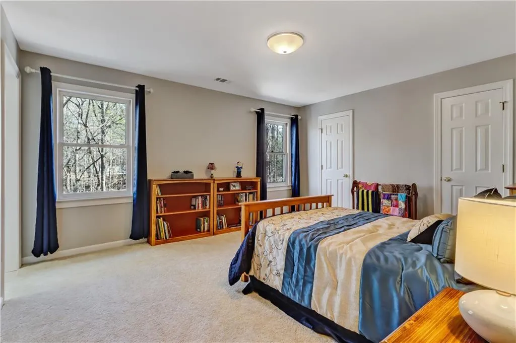 8265 Habersham Waters Road, Atlanta, Georgia 30350, 5 Bedrooms Bedrooms, ,4 BathroomsBathrooms,Residential,Sold,8265 Habersham Waters Road,7019946