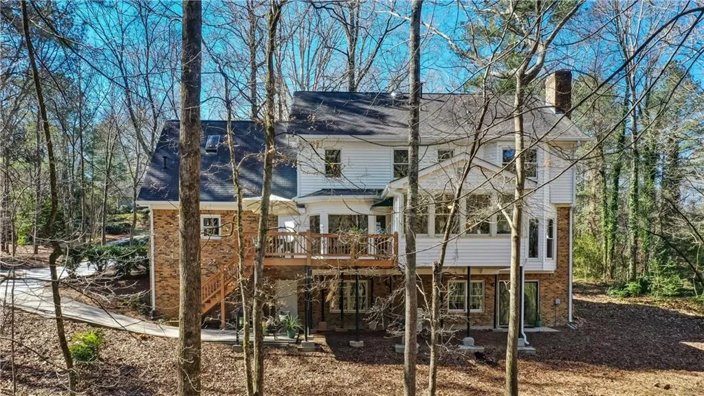 8265 Habersham Waters Road, Atlanta, Georgia 30350, 5 Bedrooms Bedrooms, ,4 BathroomsBathrooms,Residential,Sold,8265 Habersham Waters Road,7019946