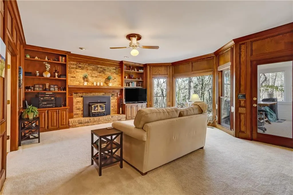 8265 Habersham Waters Road, Atlanta, Georgia 30350, 5 Bedrooms Bedrooms, ,4 BathroomsBathrooms,Residential,Sold,8265 Habersham Waters Road,7019946
