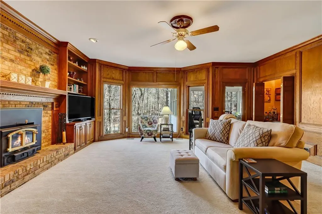 8265 Habersham Waters Road, Atlanta, Georgia 30350, 5 Bedrooms Bedrooms, ,4 BathroomsBathrooms,Residential,Sold,8265 Habersham Waters Road,7019946