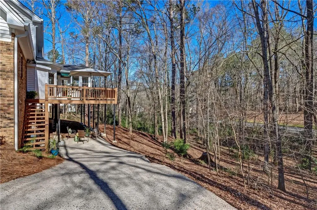 8265 Habersham Waters Road, Atlanta, Georgia 30350, 5 Bedrooms Bedrooms, ,4 BathroomsBathrooms,Residential,Sold,8265 Habersham Waters Road,7019946