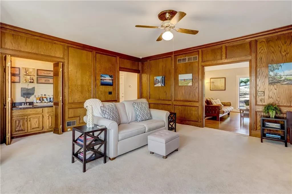 8265 Habersham Waters Road, Atlanta, Georgia 30350, 5 Bedrooms Bedrooms, ,4 BathroomsBathrooms,Residential,Sold,8265 Habersham Waters Road,7019946