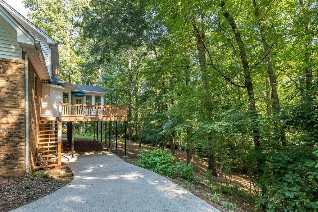 8265 Habersham Waters Road, Atlanta, Georgia 30350, 5 Bedrooms Bedrooms, ,4 BathroomsBathrooms,Residential,Sold,8265 Habersham Waters Road,7019946