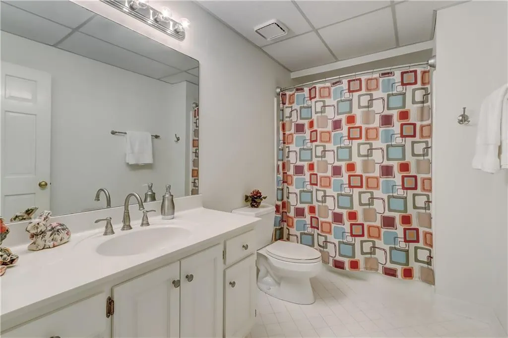 8265 Habersham Waters Road, Atlanta, Georgia 30350, 5 Bedrooms Bedrooms, ,4 BathroomsBathrooms,Residential,Sold,8265 Habersham Waters Road,7019946