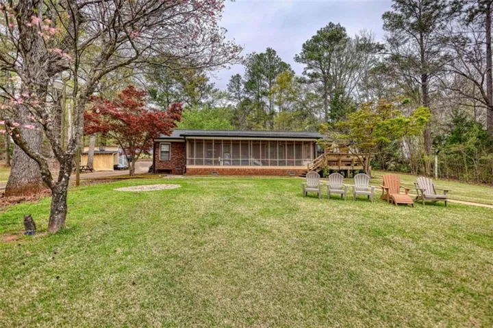1665 County Line Ext, Mansfield, Georgia 30055