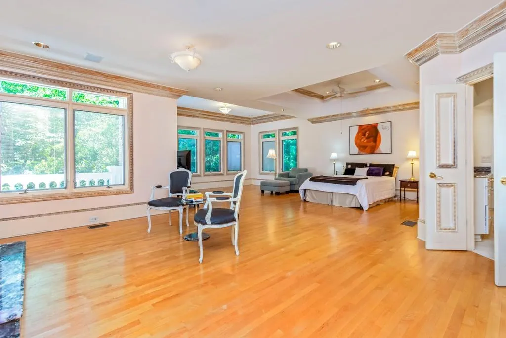 655 Fair Oaks Manor, Sandy Springs, Georgia 30327, 5 Bedrooms Bedrooms, ,6 BathroomsBathrooms,Residential,Sold,655 Fair Oaks Manor,6733564