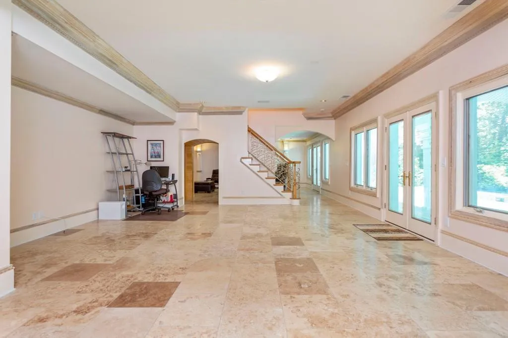 655 Fair Oaks Manor, Sandy Springs, Georgia 30327, 5 Bedrooms Bedrooms, ,6 BathroomsBathrooms,Residential,Sold,655 Fair Oaks Manor,6733564
