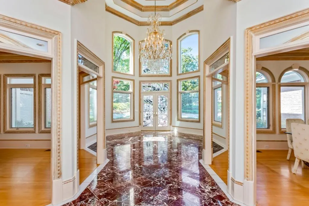 655 Fair Oaks Manor, Sandy Springs, Georgia 30327, 5 Bedrooms Bedrooms, ,6 BathroomsBathrooms,Residential,Sold,655 Fair Oaks Manor,6733564