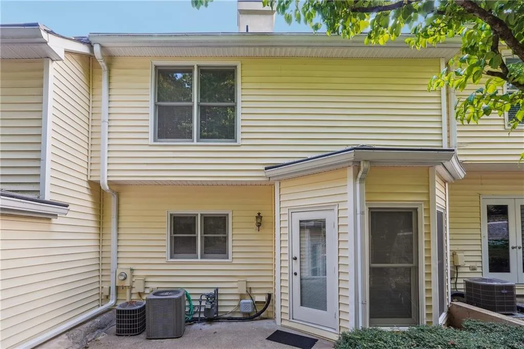3 Forest Ridge Court, Atlanta, Georgia 30350, 2 Bedrooms Bedrooms, ,2 BathroomsBathrooms,Residential,Sold,3 Forest Ridge Court,7441278
