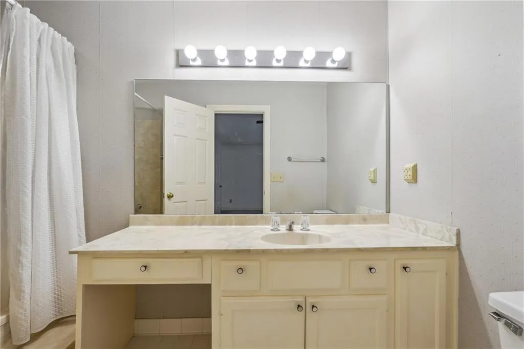 3 Forest Ridge Court, Atlanta, Georgia 30350, 2 Bedrooms Bedrooms, ,2 BathroomsBathrooms,Residential,Sold,3 Forest Ridge Court,7441278
