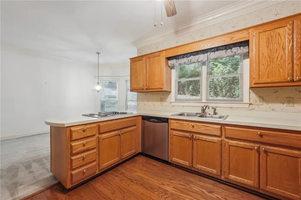 3 Forest Ridge Court, Atlanta, Georgia 30350, 2 Bedrooms Bedrooms, ,2 BathroomsBathrooms,Residential,Sold,3 Forest Ridge Court,7441278