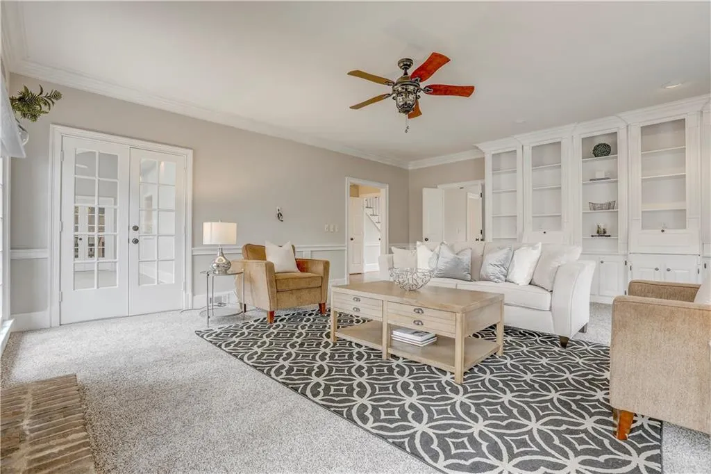 1609 Lazy River Lane, Sandy Springs, Georgia 30350, 5 Bedrooms Bedrooms, ,4 BathroomsBathrooms,Residential,Sold,1609 Lazy River Lane,5952440