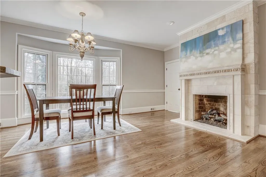 1609 Lazy River Lane, Sandy Springs, Georgia 30350, 5 Bedrooms Bedrooms, ,4 BathroomsBathrooms,Residential,Sold,1609 Lazy River Lane,5952440