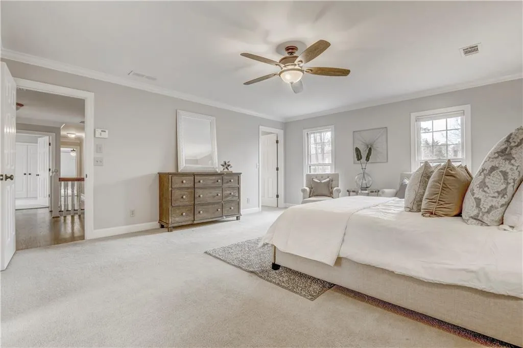 1609 Lazy River Lane, Sandy Springs, Georgia 30350, 5 Bedrooms Bedrooms, ,4 BathroomsBathrooms,Residential,Sold,1609 Lazy River Lane,5952440