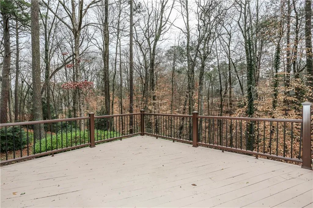 1609 Lazy River Lane, Sandy Springs, Georgia 30350, 5 Bedrooms Bedrooms, ,4 BathroomsBathrooms,Residential,Sold,1609 Lazy River Lane,5952440