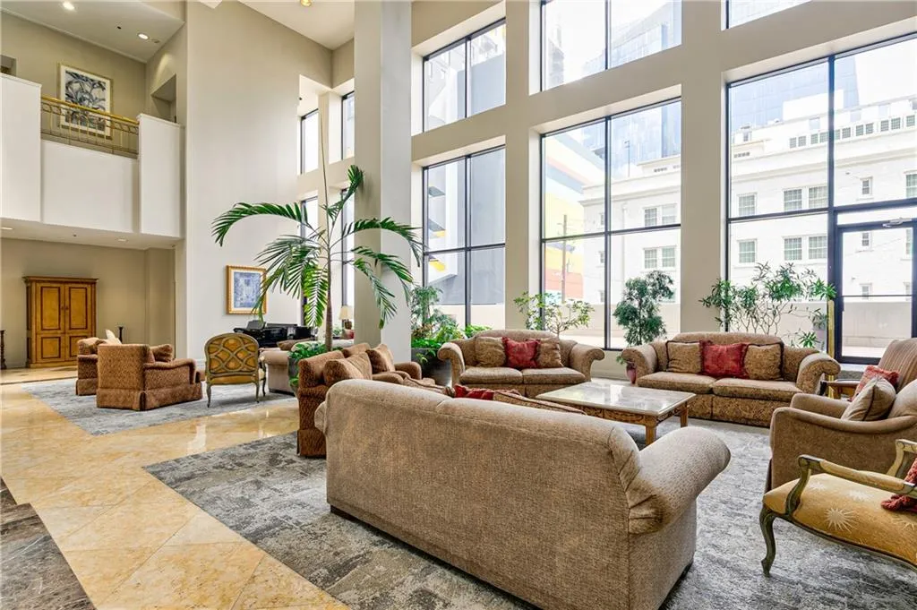 1280 Peachtree Street Ne Unit 3602, Atlanta, Georgia 30309, 1 Bedroom Bedrooms, ,1 BathroomBathrooms,Residential,For Sale,1280 Peachtree Street Ne Unit 3602,7642447