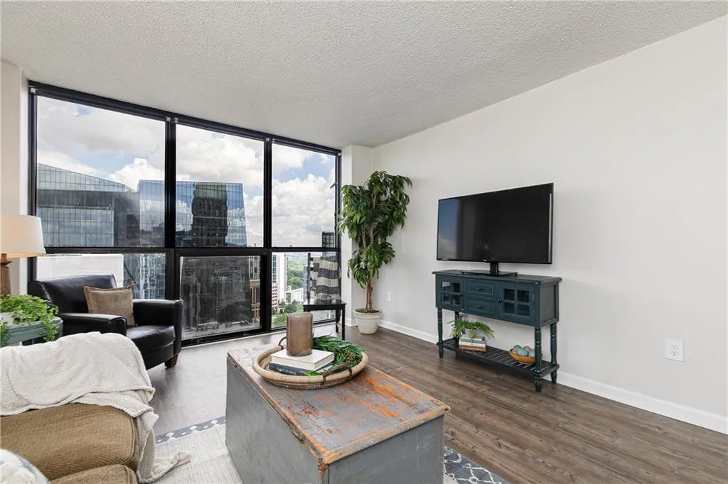 1280 Peachtree Street Ne Unit 3602, Atlanta, Georgia 30309, 1 Bedroom Bedrooms, ,1 BathroomBathrooms,Residential,For Sale,1280 Peachtree Street Ne Unit 3602,7642447