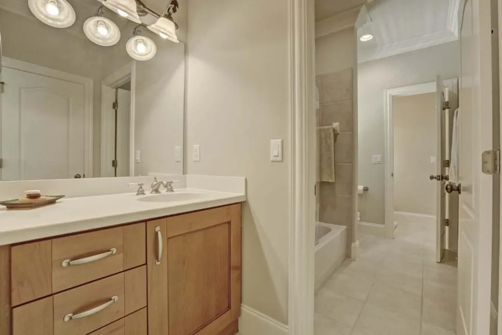 8222 Hewlett Road, Sandy Springs, Georgia 30350, 5 Bedrooms Bedrooms, ,5 BathroomsBathrooms,Residential,Sold,8222 Hewlett Road,6834832