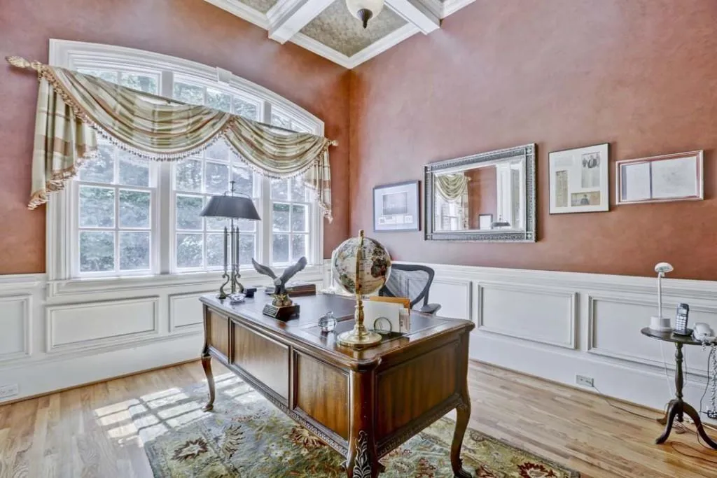 8222 Hewlett Road, Sandy Springs, Georgia 30350, 5 Bedrooms Bedrooms, ,5 BathroomsBathrooms,Residential,Sold,8222 Hewlett Road,6834832