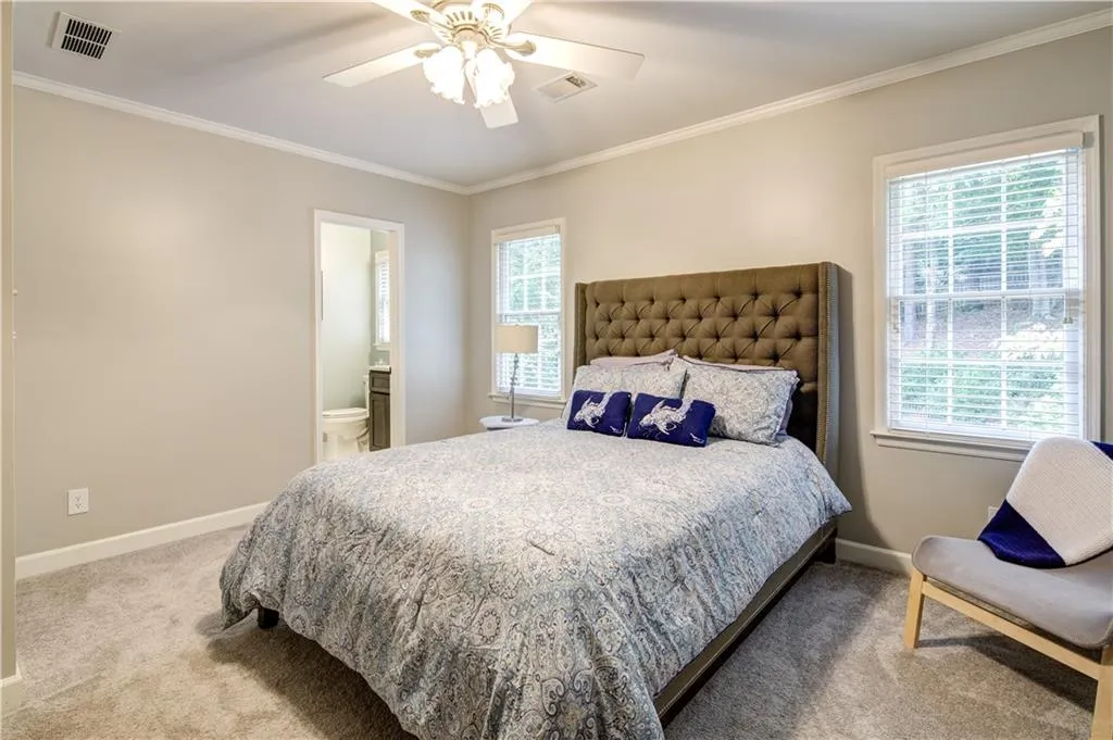 7800 Landowne Drive, Sandy Springs, Georgia 30350, 5 Bedrooms Bedrooms, ,4 BathroomsBathrooms,Residential,Sold,7800 Landowne Drive,5957331