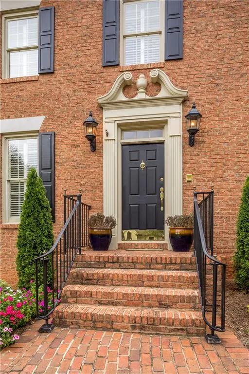 7800 Landowne Drive, Sandy Springs, Georgia 30350, 5 Bedrooms Bedrooms, ,4 BathroomsBathrooms,Residential,Sold,7800 Landowne Drive,5957331